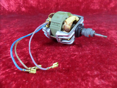 Antriebsmotor für BAUER Super 8 Tonfilmprojektoren. Gebraucht