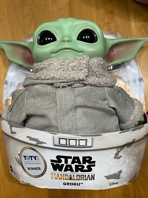 Toy of the Year Award 2021 Star Wars Grogu Disney The Mandalorian