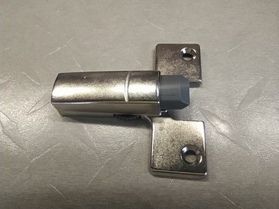 Türdämpfer für Topfband vernickelt  Lochabstand 52 mm Anschlagdämpfer