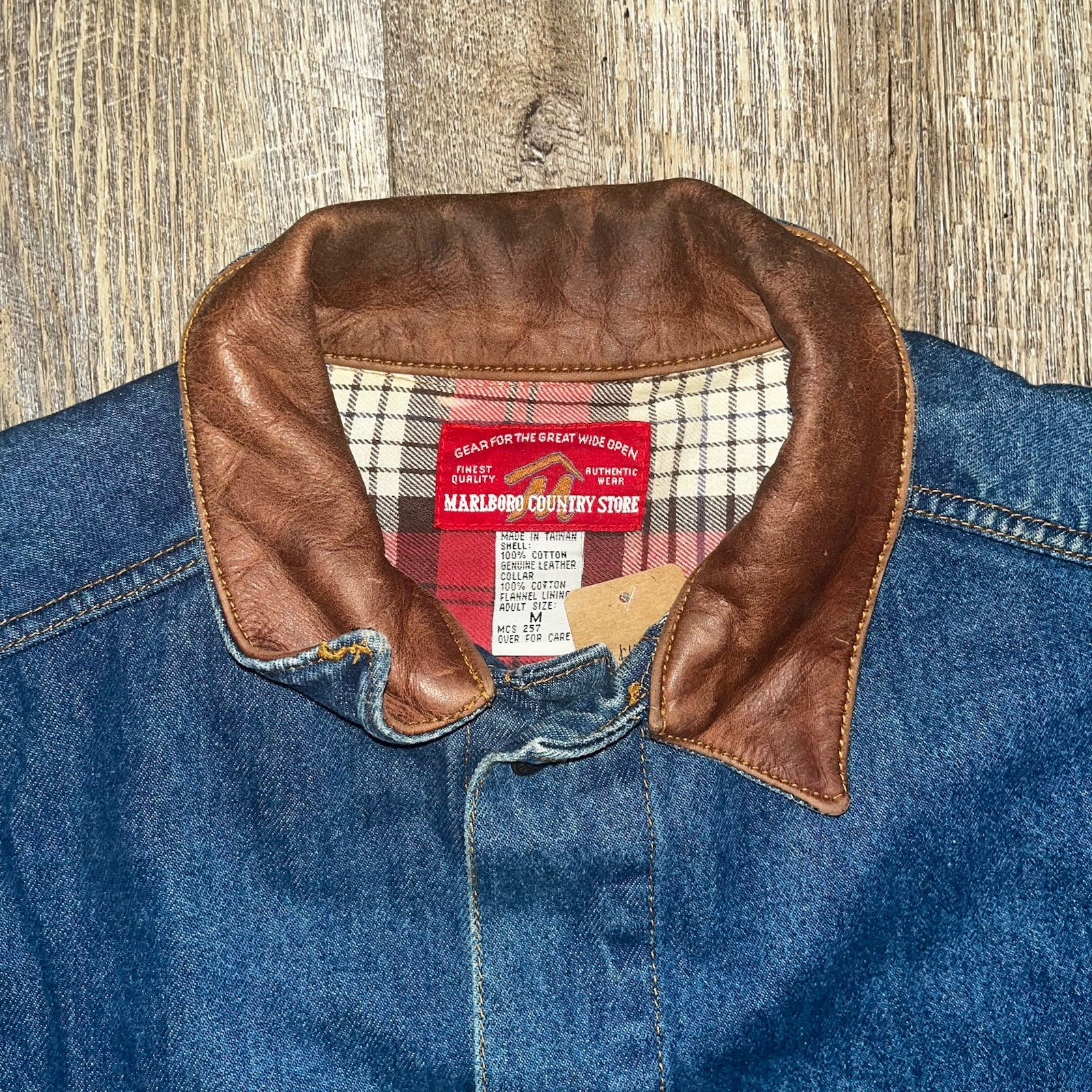 VTG Marlboro Country Store Mens Denim Jacket Leather Collar Sz L Jean bomber thumbnail 3