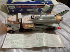 1999 Hess Toy Truck Space Shuttle & Satellite Tested Working w Box Instructions