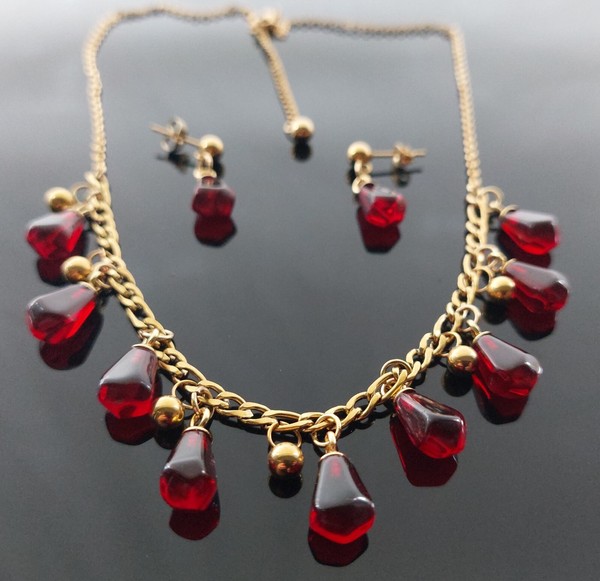 Alternate view of Pomegranate Jewelry Set 18k Gold Plated With Resin Charms