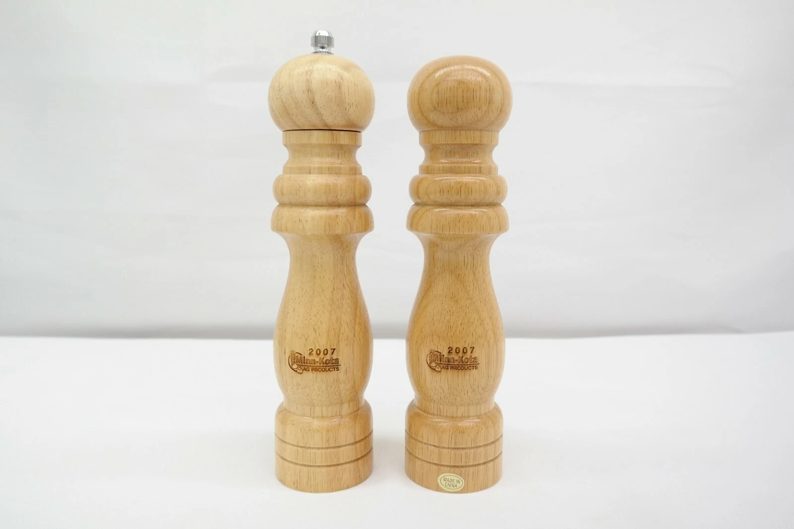8" Minn-Kota Salt Shaker and Pepper Grinder AG Products 2007 TF