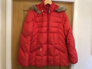 per una feather and down jacket