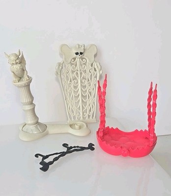 Monster High Secret Creepers Crypt Replacement Door / Swing / Gargoyle / Rope S