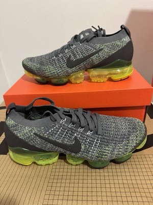 Nike Air Vapormax Flyknit 3 - Gunsmoke Grey Volt AJ6900-009 Size 10  