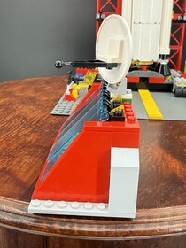LEGO City (3368) Space Centre - 100% complete