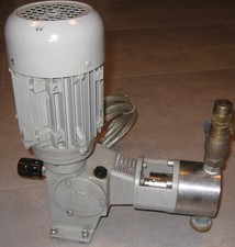 ledwo używana precyzyjnie regulowana tłokowa pompa dozująca do dozowania płynów