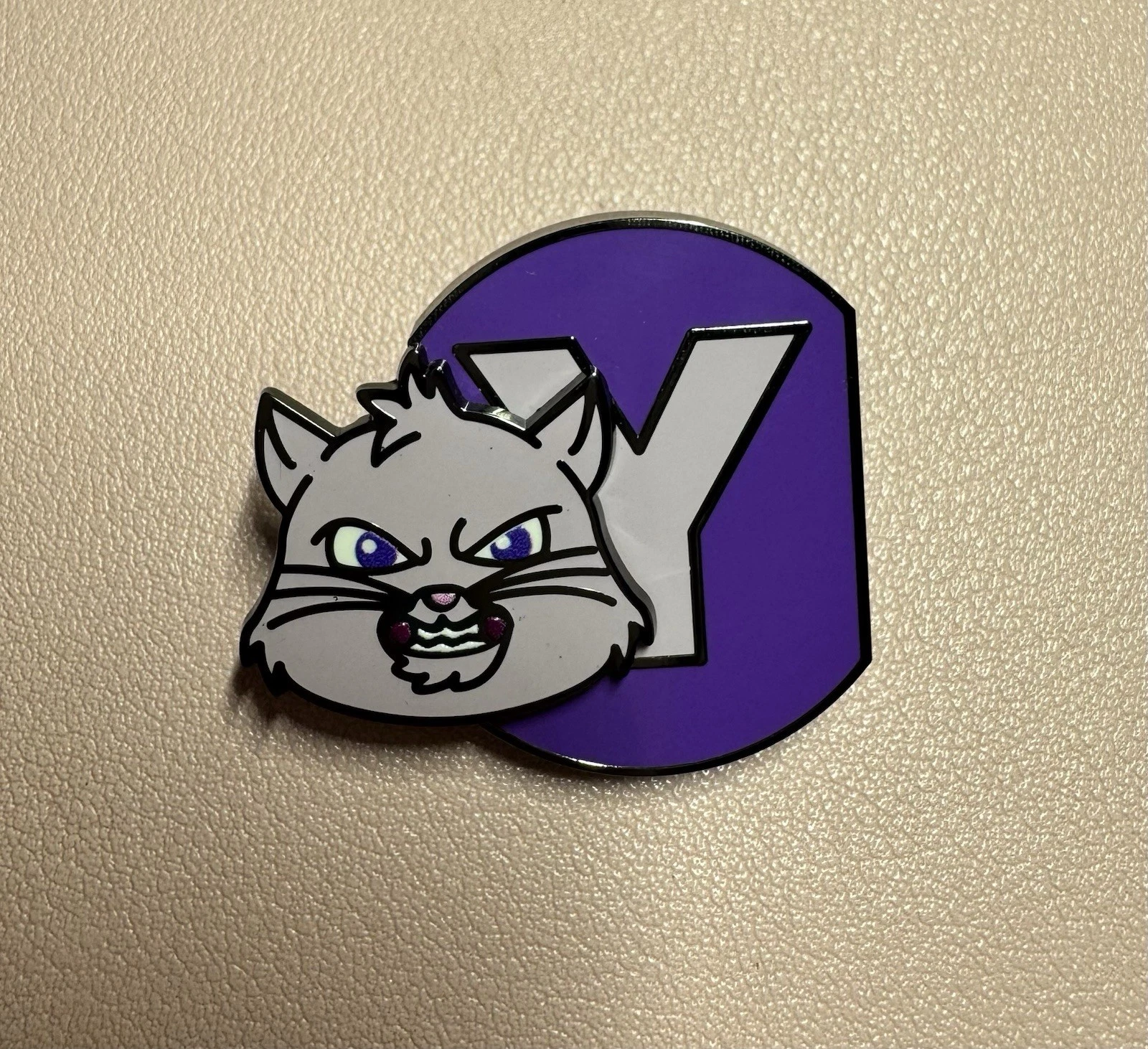 Disney Parks A to Z Series Pin Y Yzma Only Pin