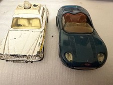 JAGUAR DUET - MATCHBOX POLICE car XJ 12 and MAISTO CABRIOLET XK 180