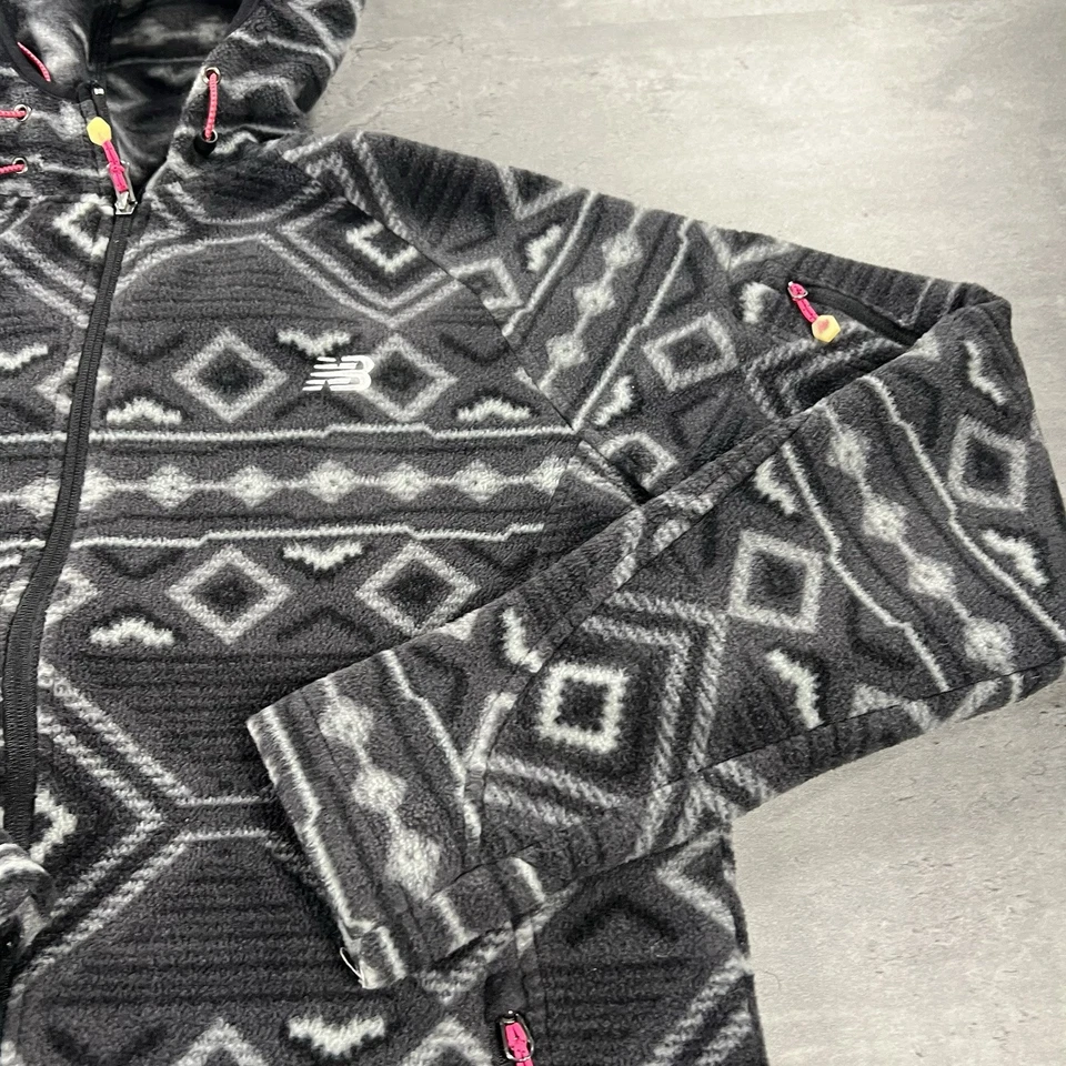 New Balance Jacket Women L Black Gray Aztec Fleece Tech Gorpcore Full Zip Up - Image 4 of 4
