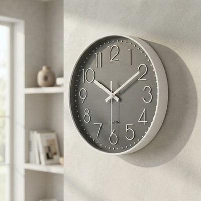 Elegante 12 Zoll Quarz Sweep Wanduhr - moderne graue Uhr für alle Räume