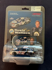 RUSTY WALLACE  2 MILLER LITE HARLEY DAVDSON 2001 TAURAS 1/64 ACTION
