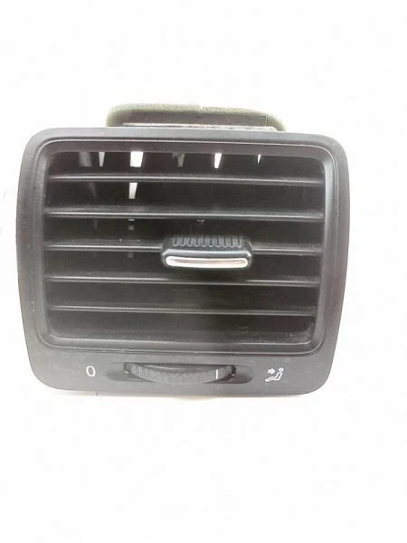 2006 VOLKSWAGEN JETTA PASSENGER RIGHT DASH AIR VENT OEM USED TESTED  Foto 2 de 4