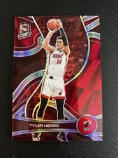 2021-22 Panini Spectra Asia Red Prizm Tyler Herro #43