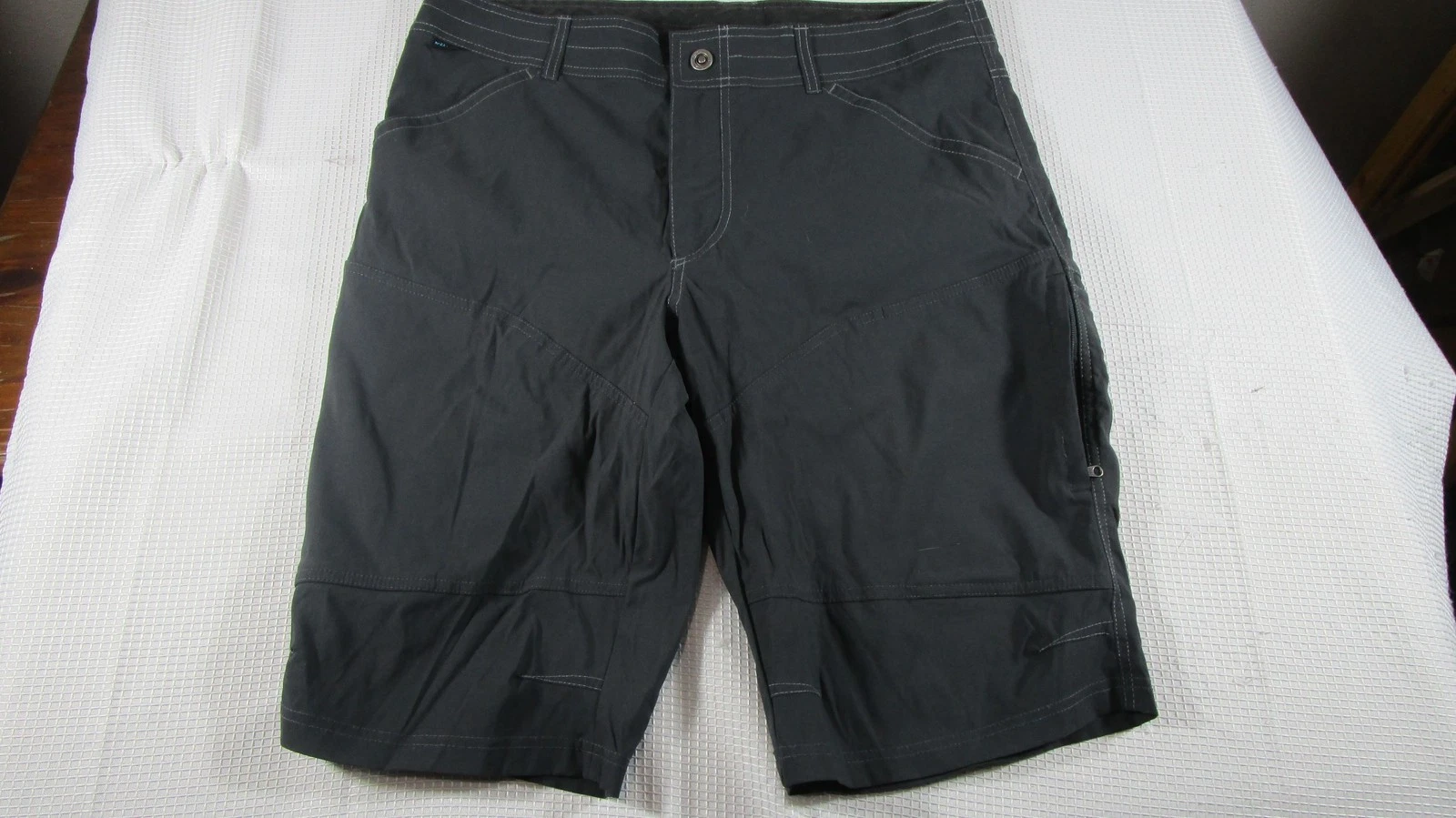 Kuhl Cargo Shorts Mens 36 Gray Hiking Outdoor Travel Pockets Lightweight Casual