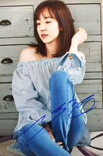 IM SOO-JUNG In-Person Signed Autographed Photo 임수정 Cobweb A Tale of Two Sisters IM SOO-JUNG In-Person Signed Autographed Photo 임수정 Cobweb A Tale of Two Sisters