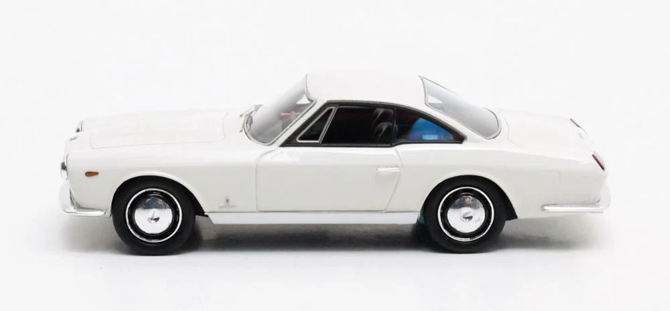 MODELOS A ESCALA MATRIX - LANCIA Flaminia 3C 2.8 especial Pininfarina blanco 1963 -... Foto 2 de 3