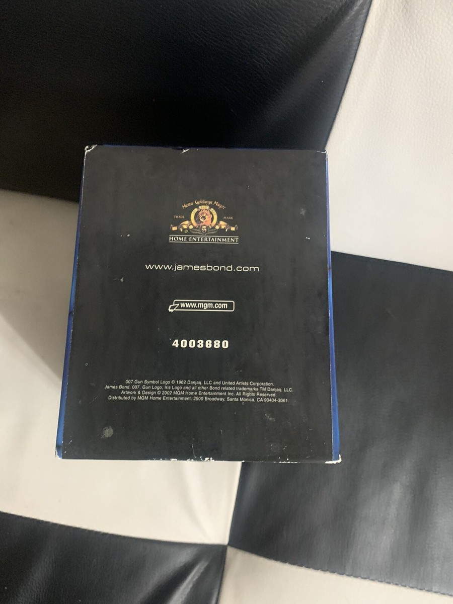 007 SPECIAL EDITION JAMES BOND COLLECTION BOXED SET- DVD 7 Feature