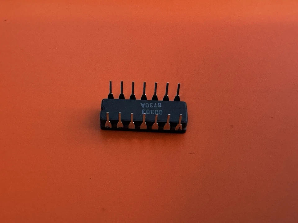 Texas Instruments NAND Gate 4-Element 2-in Bipolar 14 Pin JM38510/00303BCA Qty25 - Image 3 of 4