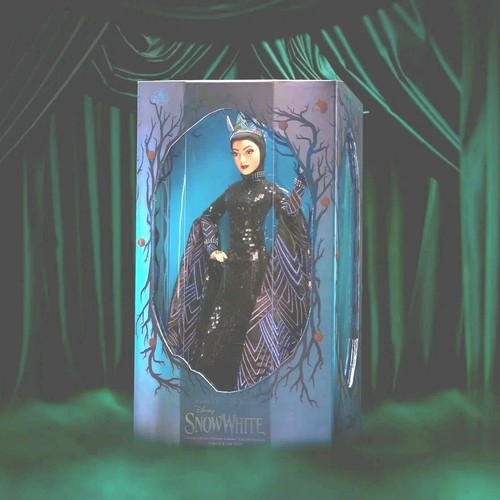 The Evil Queen Limited Edition Doll – Disney's Snow White – 17''