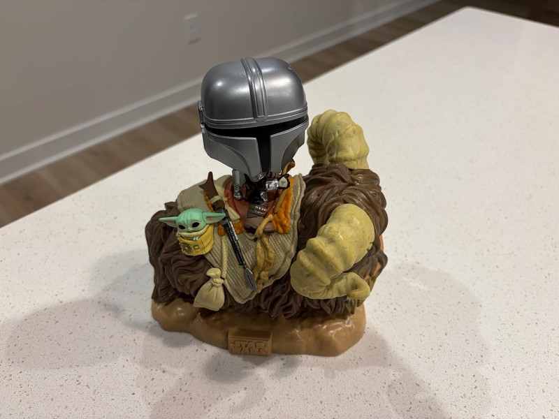 Star Wars Mandalorian w/Child on Bantha Funko Pop Figure Deluxe LOOSE