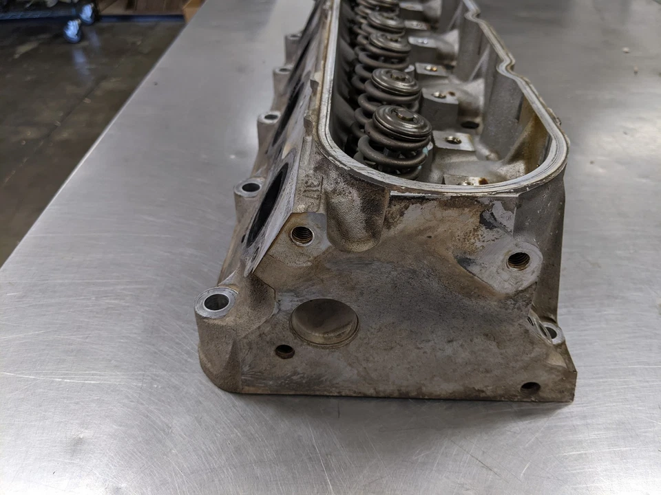 Culata de 2007 Chevrolet Silverado 2500 HD Classic 6,0 317 Foto 3 de 4