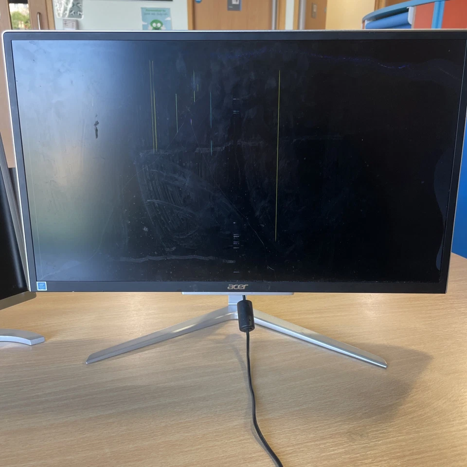 ACER Aspire C22-760 + C22-820 21.5" All-in-One PC’s parts only - Image 3 of 4