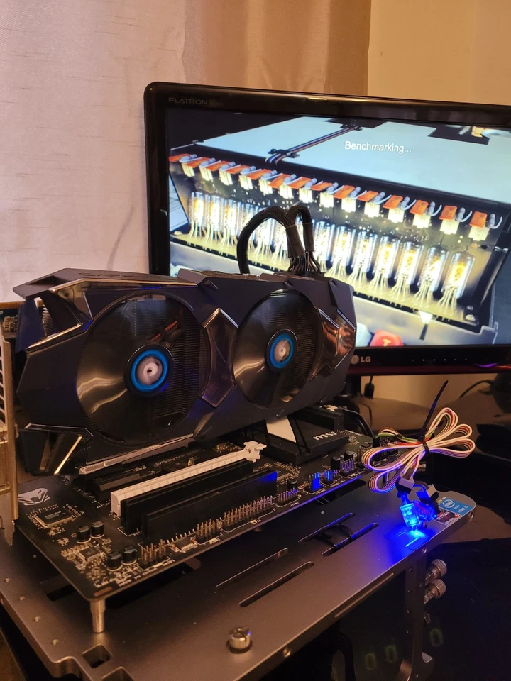 AMD HD7970 Sapphire Vapor-X 3GB PC Gaming Graphics card fully tested gtx - Image 4 of 4