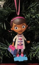 DISNEY STORE DOC MCSTUFFINS DISNEY JUNIOR TV CUSTOM CHRISTMAS ORNAMENT RARE HTF