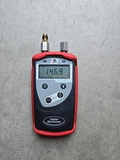 Meriam Digital Manometer M1000-DN0001 & M1 SERIES PRESSURE CALIBRATOR 