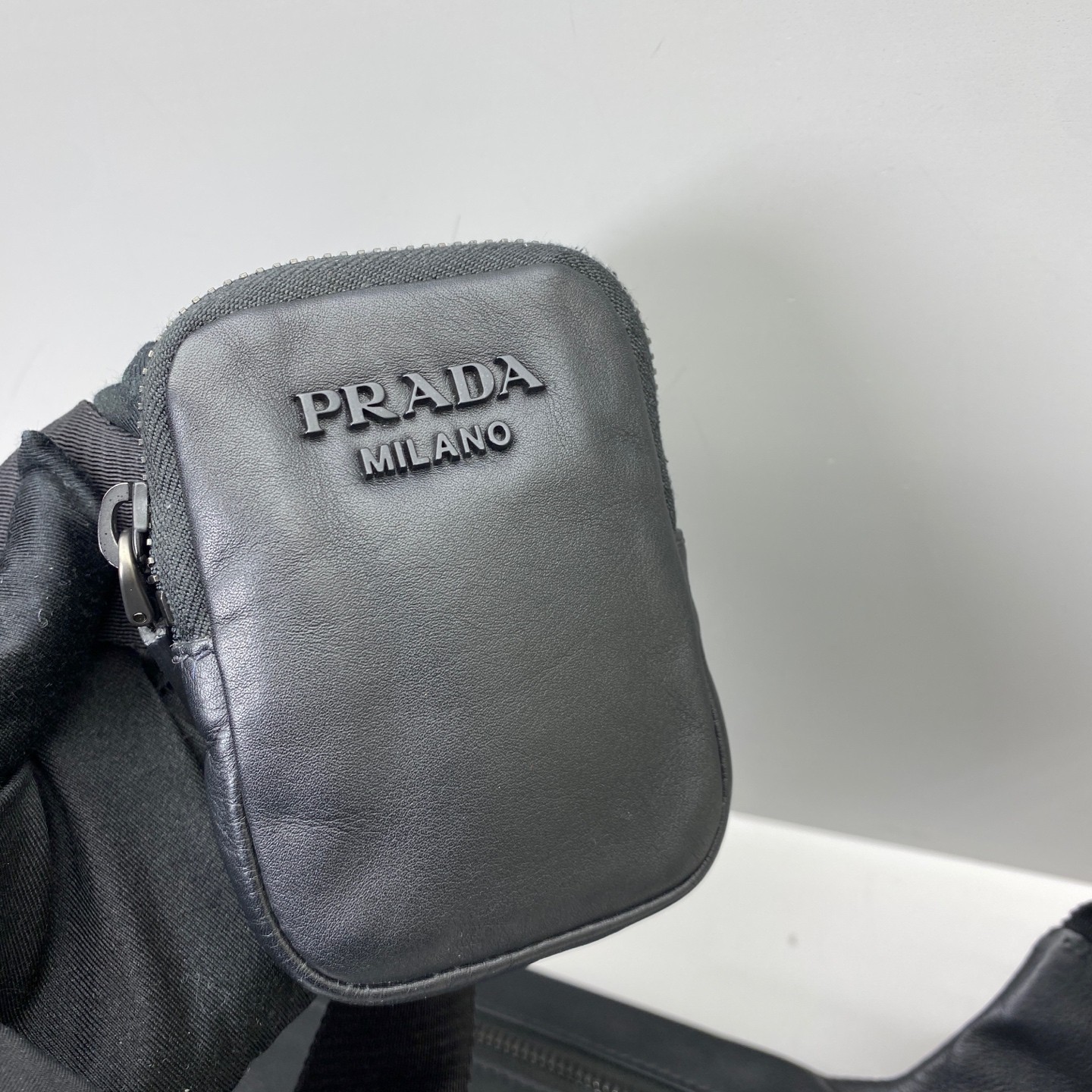 Prada 2VH127-2DMF-F0002 Sling Bag thumbnail 8