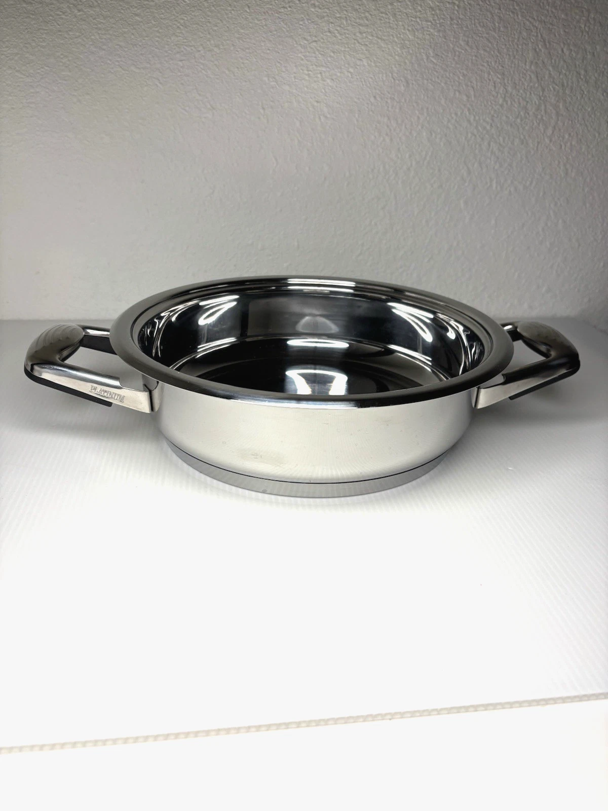 Platinum Jumbo Skillet made w/finest grade T304S stainless steel No Lid