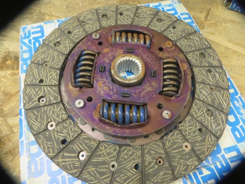 MAZDA RX-7 OEM # N037-16-460A-9U CLUTCH DISC NEW - Picture 2 of 5