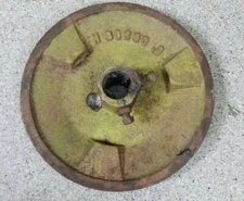 H80390 JOHN DEERE 6600 7700 HALF SHEAVE