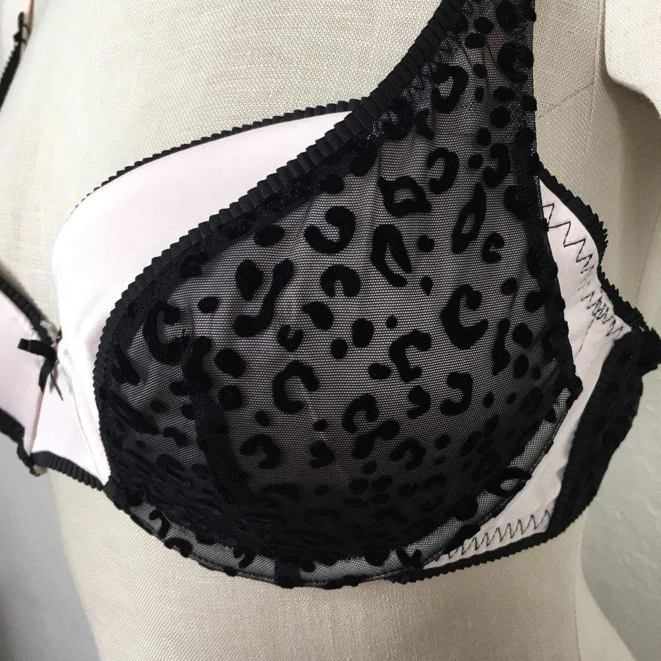 Sujetador Pleasure State Etiqueta Blanca 38B Rosa Claro Negro Estampado Leopardo Encaje Con Aros Foto 3 de 4