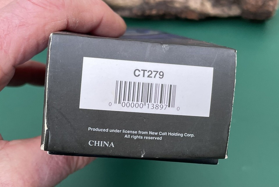 COLT #CT279 Fixed Blade Hunter NIB, Plz Read. | eBay