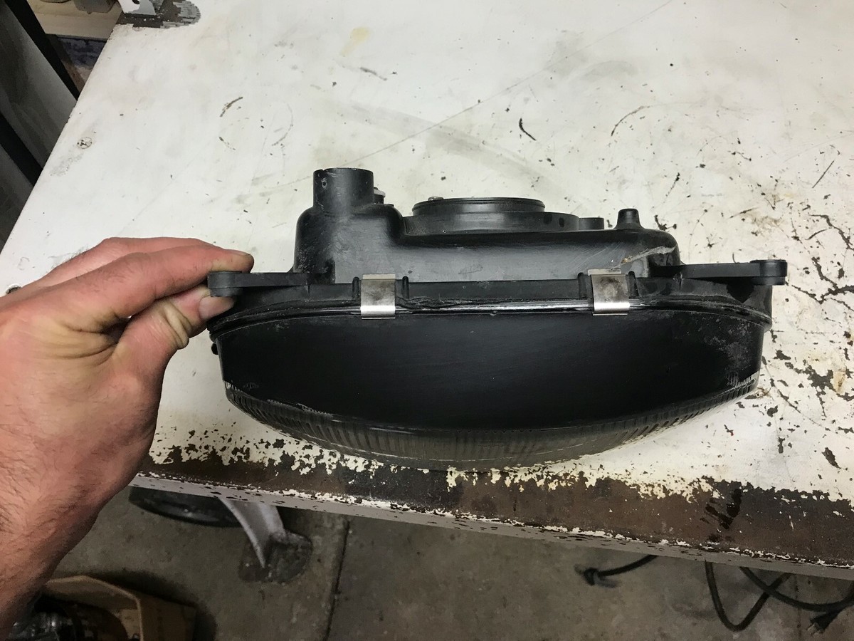 mogubeans 様 1988 Kawasaki ZX600 Ninja Headlight Bucket Assembly ZX 600