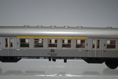 Fleischmann H0 / 5121 Silberling / Iluminado y con personas / EMBALAJE ORIGINAL (H 582) - Imagen 3 de 8