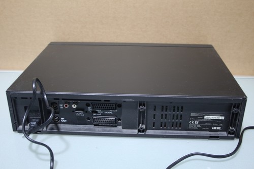 Videoregistratore VHS Loewe CENTROS 6006 HiFi senza telecomando - Foto 7 di 9