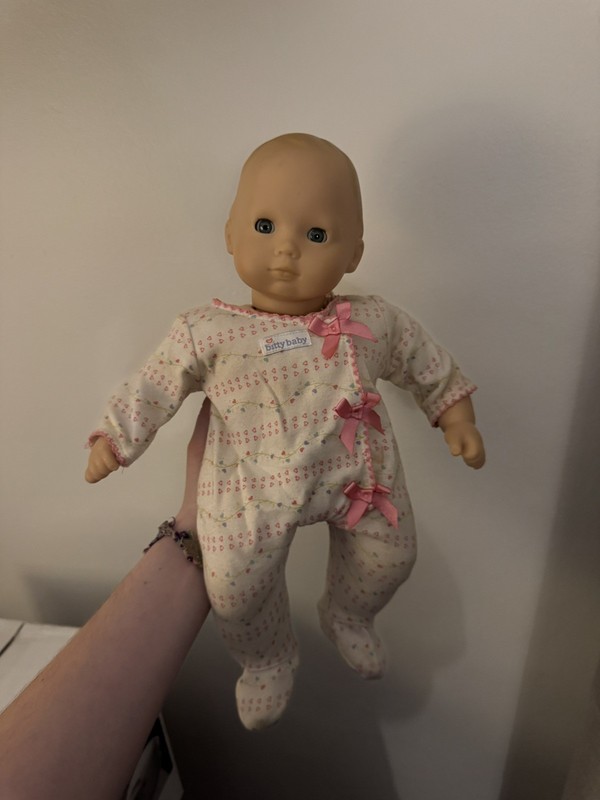 American Girl Bitty Baby Doll Blue/Gray Eyes Blonde Hair Floral Sleeper  15 inch