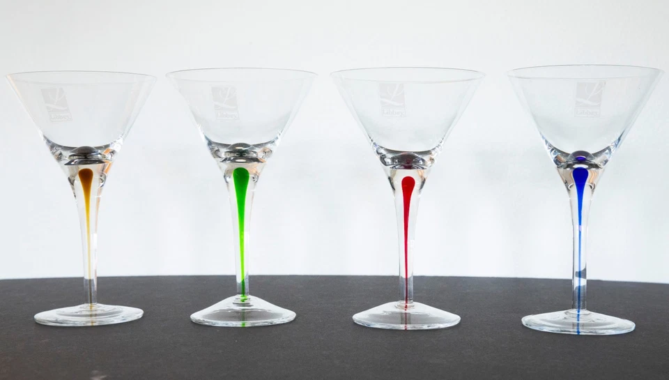 Juego de 4 vasos Martini Pier 1 con tallo de lágrima ámbar verde rojo azul Foto 2 de 4