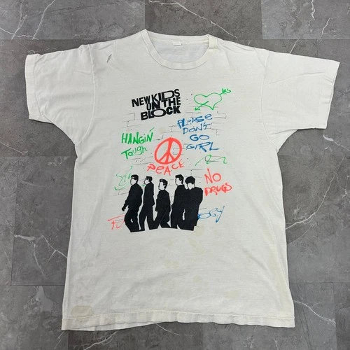 80s Vintage New Kids On The Block Graphic Tee Mens XL Band S 1980s vintage concert t-shirt, vintage, size XL, single stitch, B+ condition