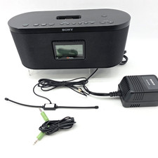 Sony XDR-S10HDiP FM/AM HD Radio iPod Dock w Antenna  Aux Cable Works Great