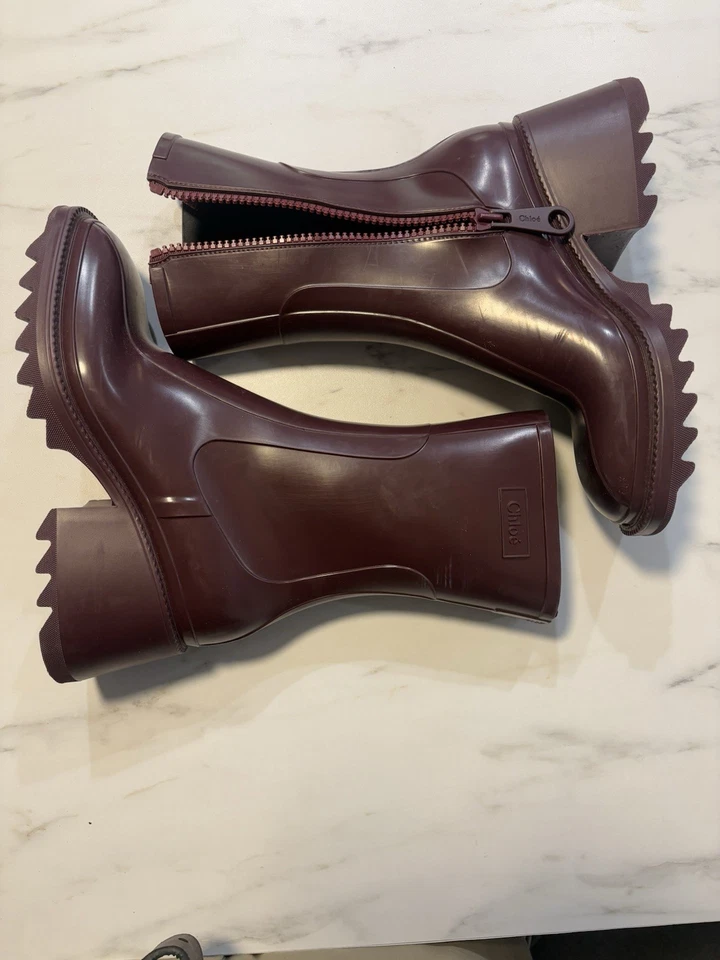 Botas de lluvia 100 % auténticas para mujer Chloe’ borgoña de goma talla 10 EE. UU. Foto 4 de 4
