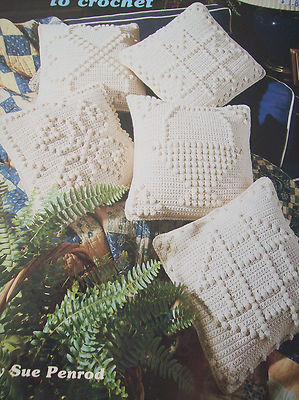 Leisure Arts Country Pillows to Crochet Pattern Leaflet #1143 Hearts Star Tulips