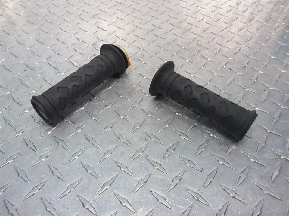 Par de empuñaduras de tubo de acelerador 88 Honda Hurricane CBR1000F CBR 1000 Foto 3 de 4