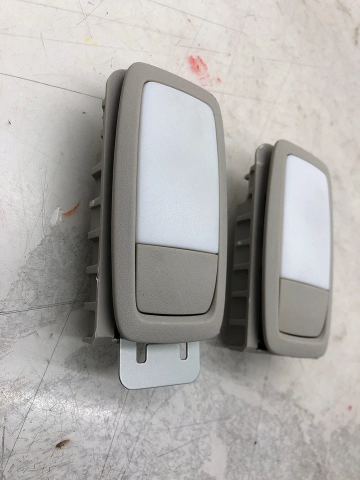 2019–2020 NISSAN MURANO КОМПЛЕКТ ФАР ЗАДНЕГО КУПОЛА ЛЮБЕЗНОСТЬ x2 *ВМЯТИНА НА КРОНШТЕЙНЕ* - Изображение 2 из 4