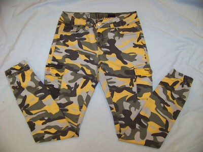 VIP Stretch Camo Cargo Jogger Jeans 1/2