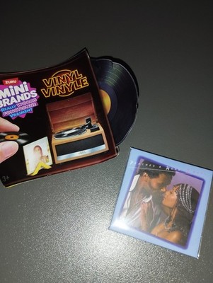 Zuru Mini Brands Vinyl Really Works   Peaches&Herb   Shake Your Groove Thing